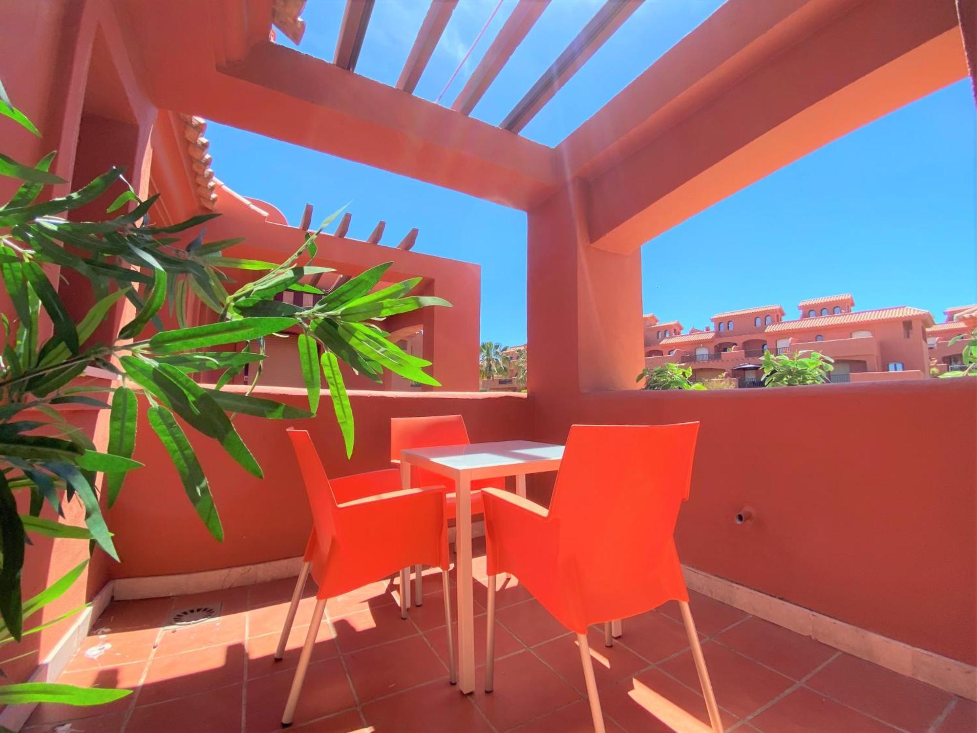 Sea View Penthouse Apartment With Hot Tub - Casa Bella Vista, Buenas Noches , Estepona Exteriér fotografie